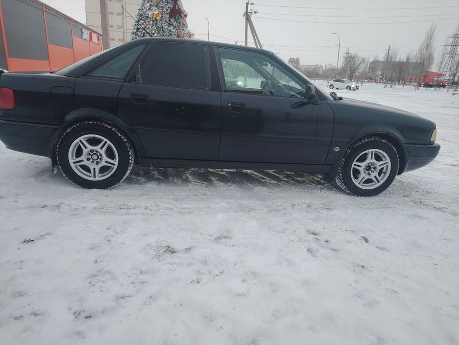 Продам Ауди 80 б4