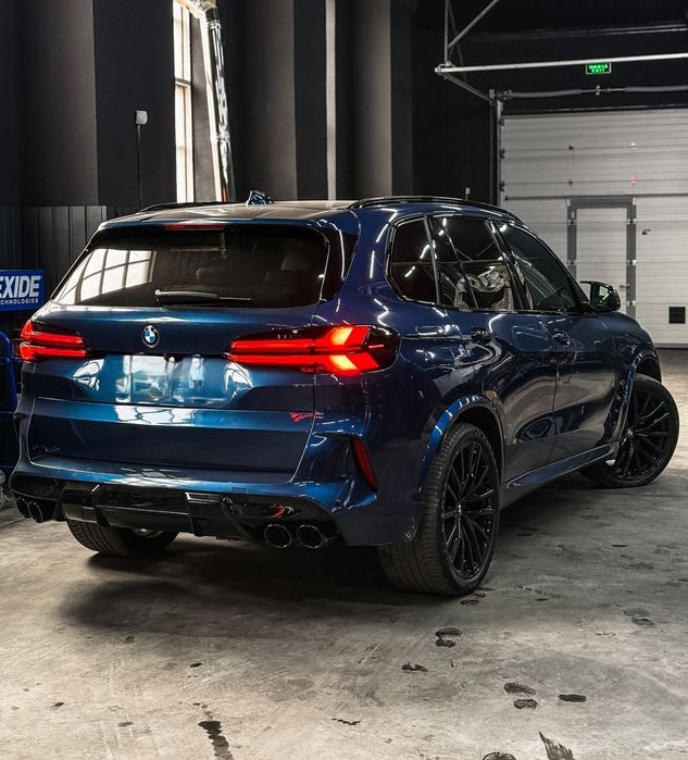 G05 LCI X5M пакет F95 BMW предна броня задна броня фарове стопове