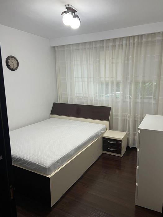 Apartament cu 3 camere