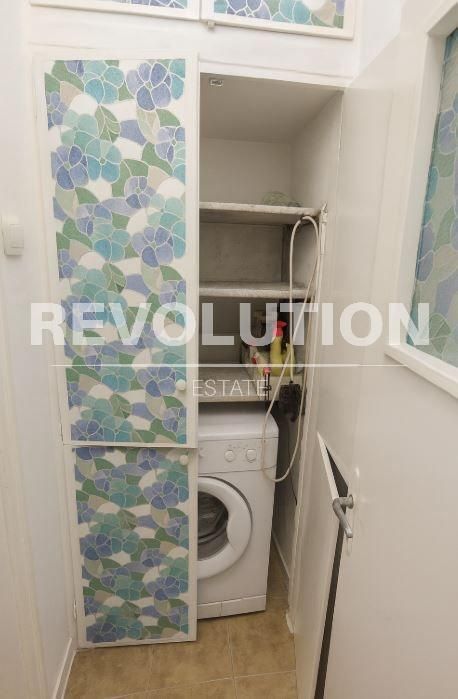 Дава се под наем Тристаен апартамент в Варна, Погреби - 80 кв.м за 400 € - Снимка #8