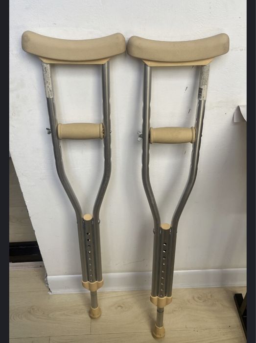 Костыли детские с 5 до 9 лет