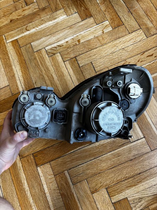 Фарове за Хюндай Соната 2004 г.