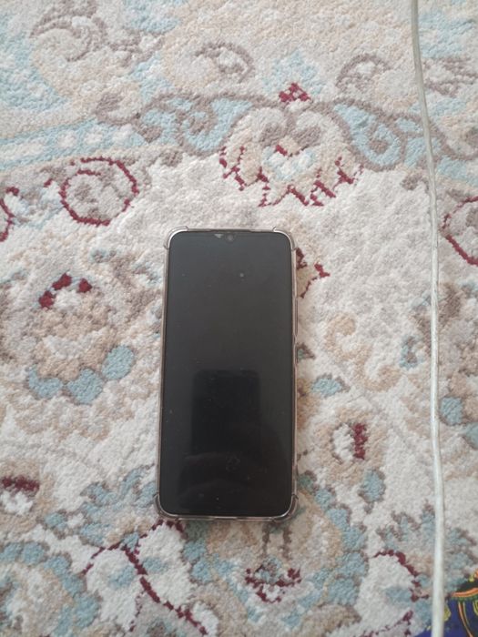 Продаю телефон в отличном состоянии