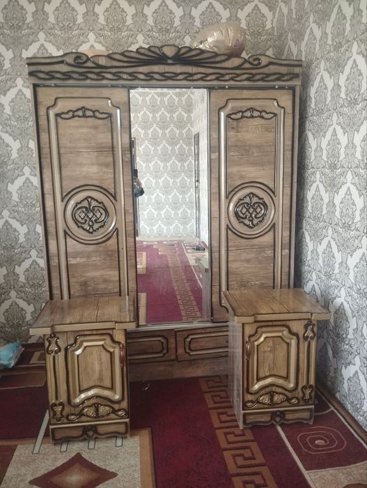 Mebel sotiladi ozroq ishlatilgan kelishiladigan joyi bor