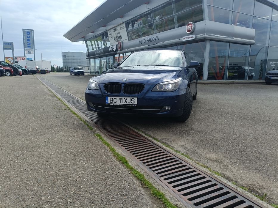 BMW 5 Series 2009 — imagine 6