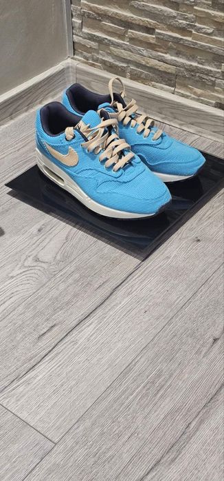 Маратонки Nike air max