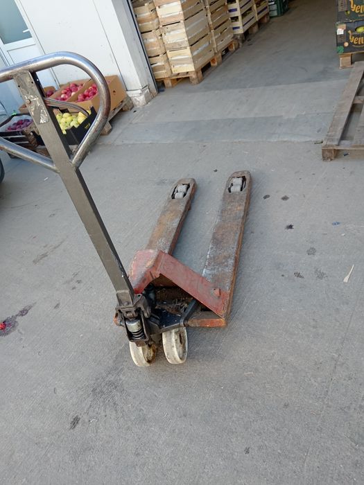 Se vinde liza manuala