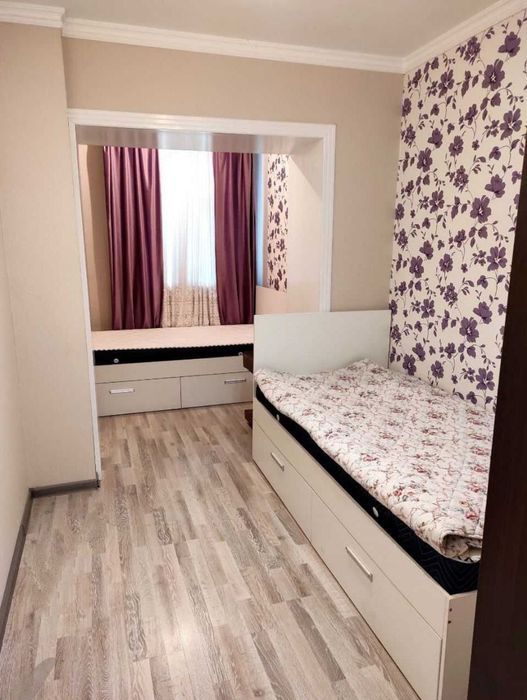 Продаётся на М.Горького 2ком