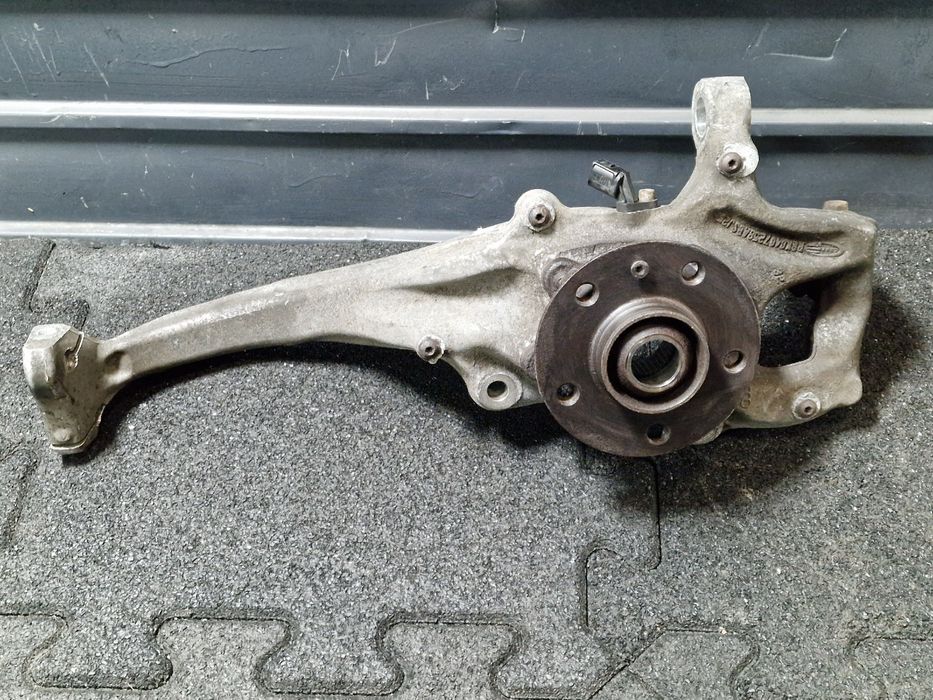 Fuzeta Dreapta Fata Audi A4 Iv 8K2, B8 2011 - 2015 2.0 Tdi Cagb,