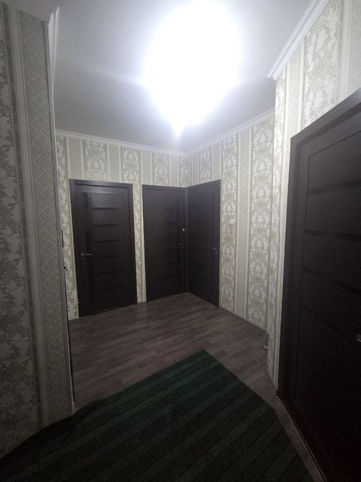 Toshkent Sergeli tumani Sergeli hokimiyati yonida