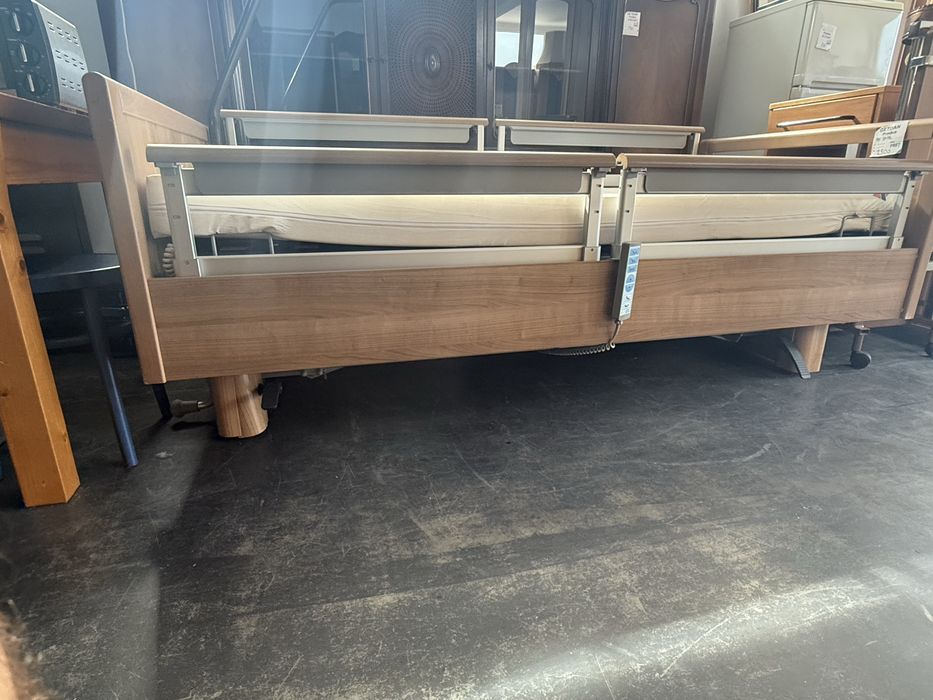 Pat de spital (disponibile 60 bucati)