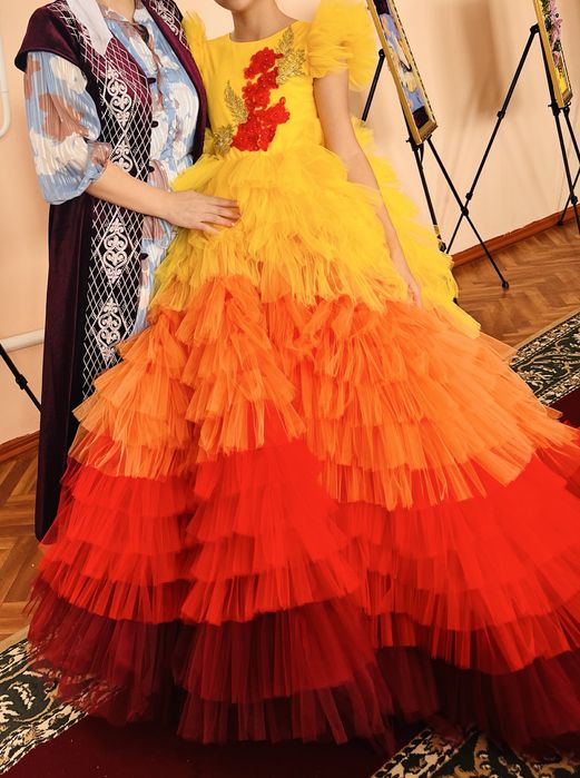 Продам детский платье