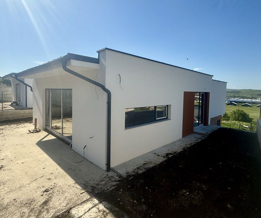 Vand casa nZEB Dezmir - zona Planoarelor