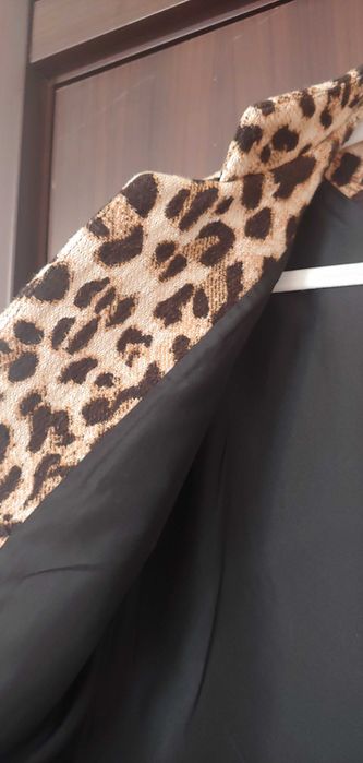 Страхотно есенно/зимно сако на HM