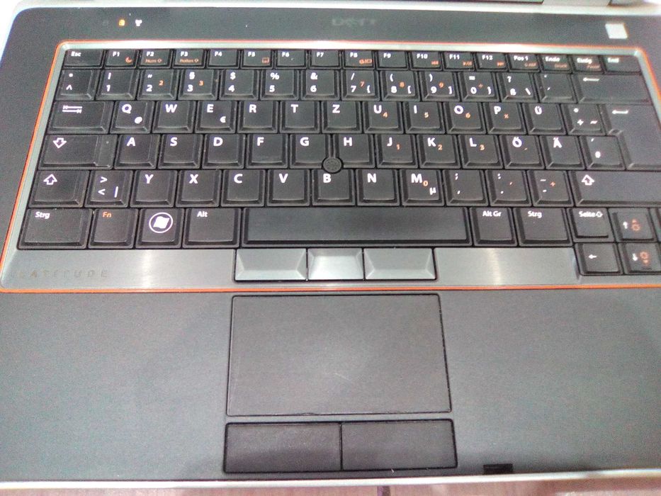 Лаптоп   DELL LATITUDE E 6420 - 4 процесора
