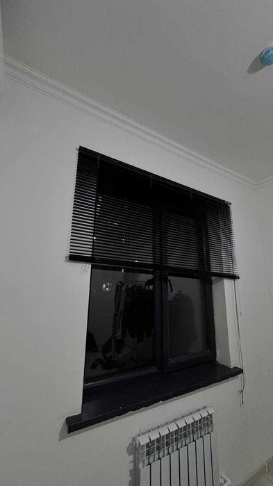 Продаются римские жалюзи 1,70*1,65 4 штуки