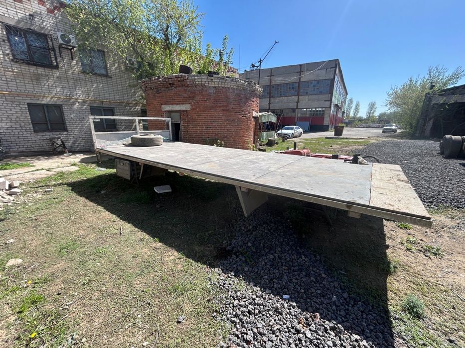 Борт на манипулятор