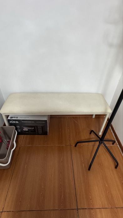 Скамья / банкетка