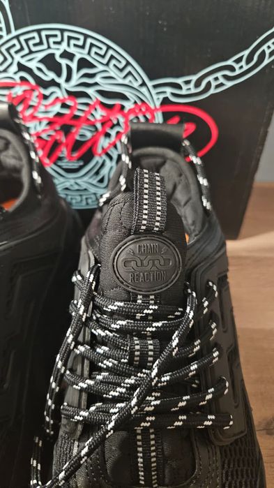 Versace Chain Reaction