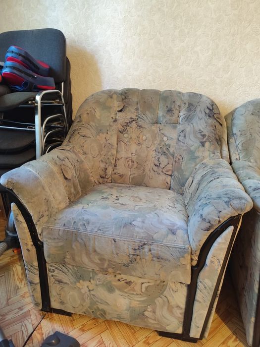Отдам даром 2 кресла и диван