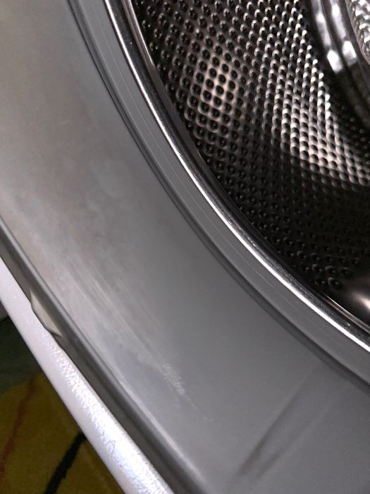 Продам стиральную машину