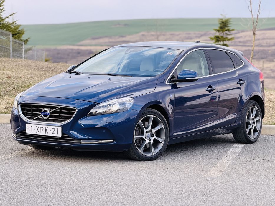 Volvo v40 D4, 2.0diesel, OCEAN RACE, panoramic, 2015, 190cp