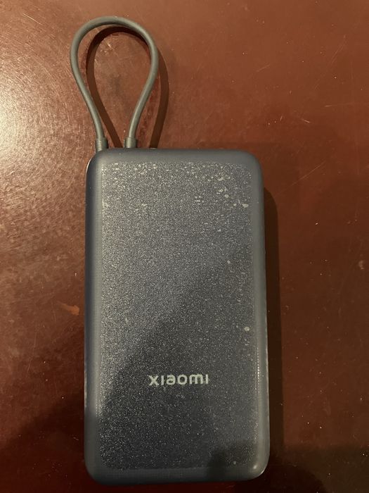 Prodayotsya power bank Xiaomi 20.000 mah