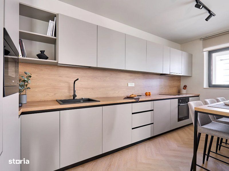 Apartament De Inchiriat Cu 3 Camere -  // Pet Friendly