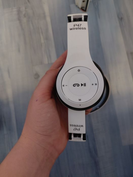 2 perechi de casti bluetooth