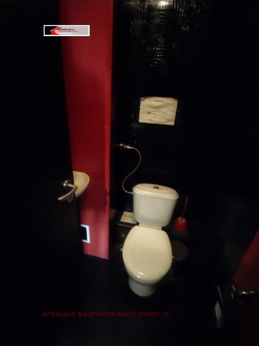 Дава се под наем Заведение в София, Център - 160 кв.м за 2040 € - Снимка #13