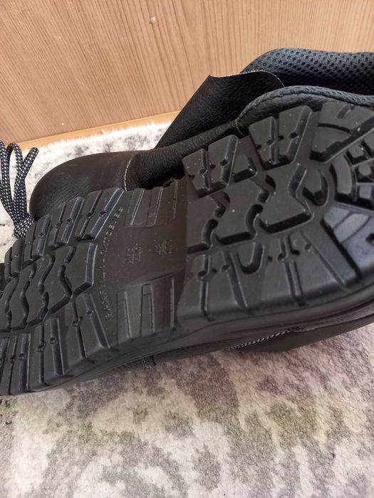 продам сапоги  новые , 43 р-р