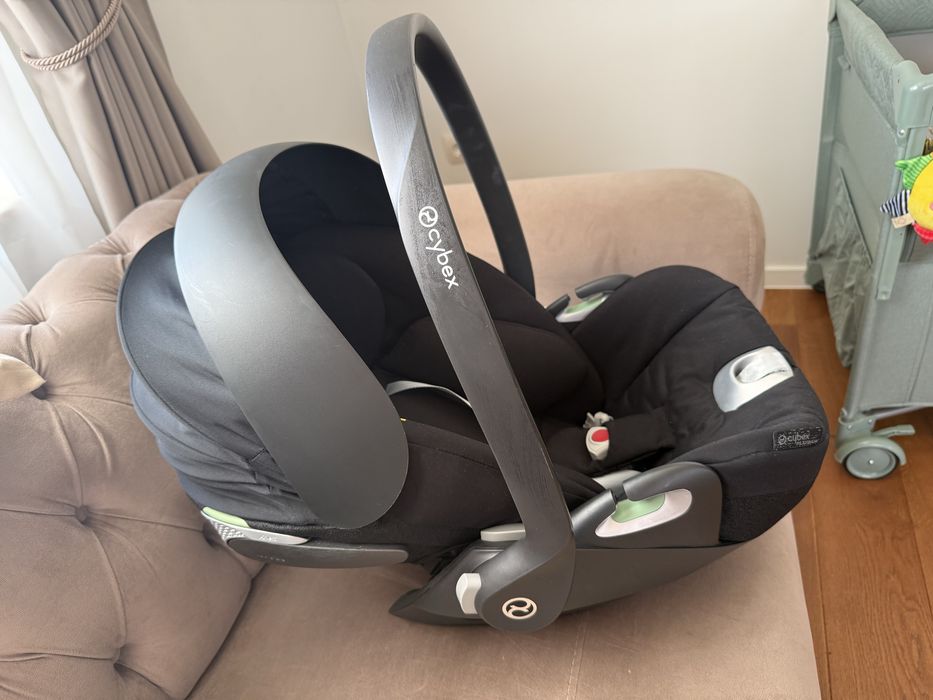 Cybex Cloud T i-Size