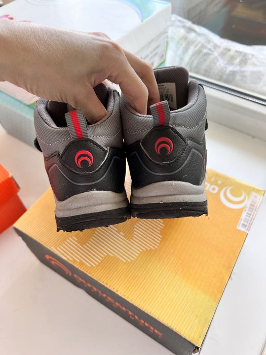 Демисезонные ботинки Outventure