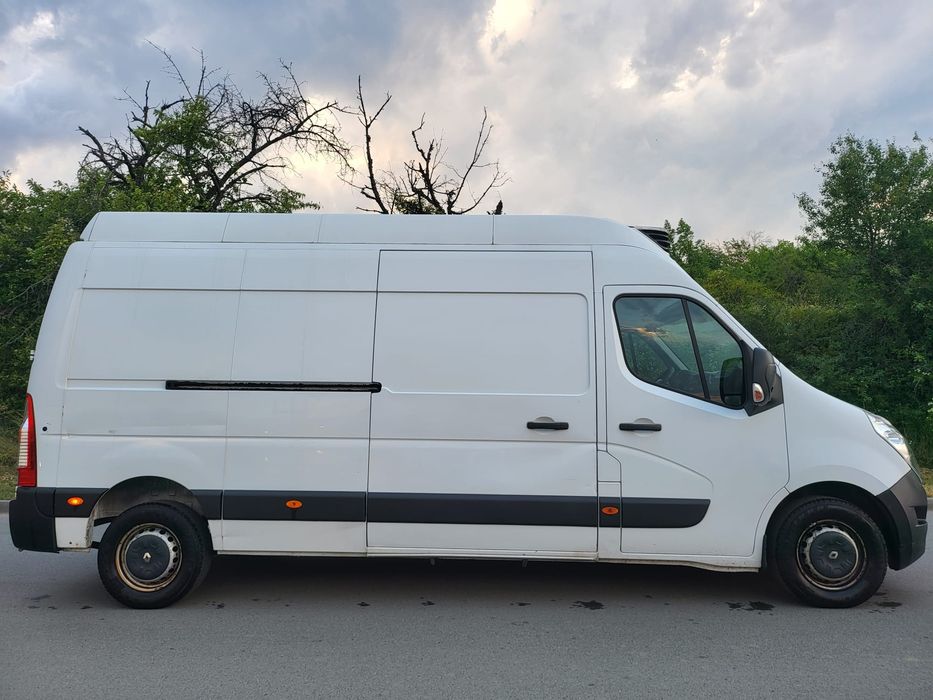 Renault Master 2. 3 dCi, 135 к. с. , 2018 г. хладилен бус