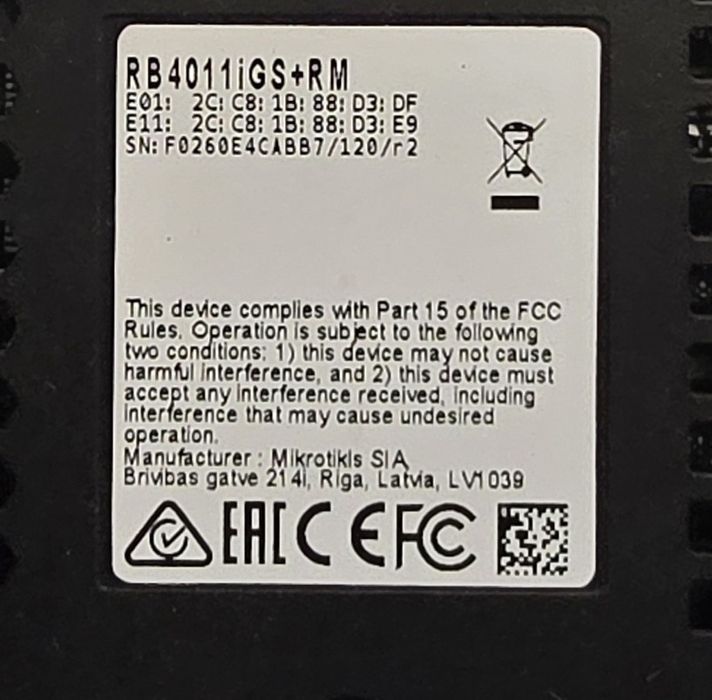 Router Mikrotik 4011iGS+RM