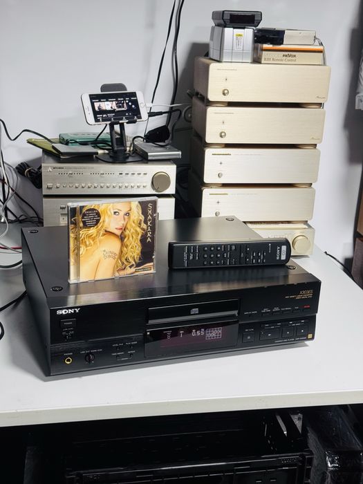 CD-player de fidelitate gama ES-SONY CDP-X303ES,telecomandă,optical