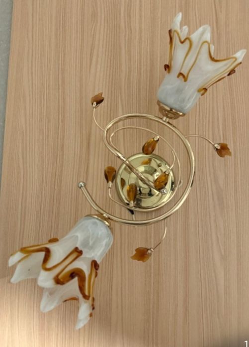 Продам люстры в отличном состоянии!