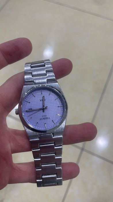 Сағат  Tissot PRX сатылады