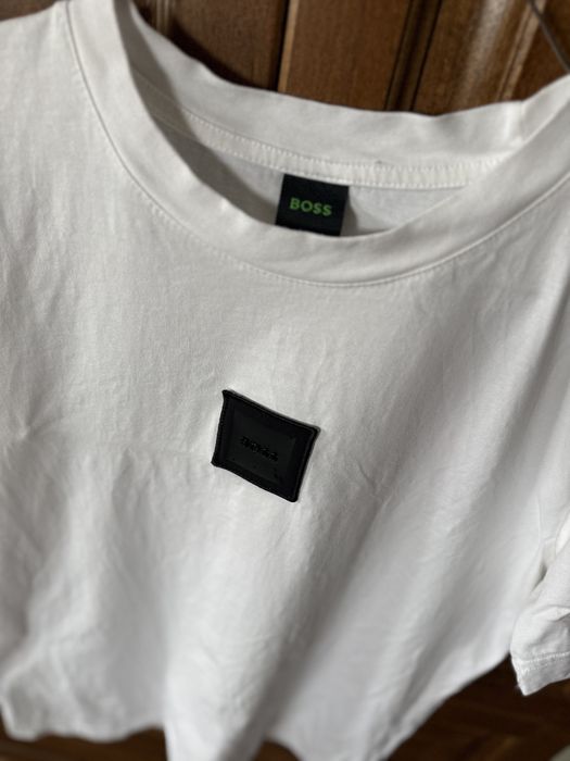 Tricou BOSS - marimea M