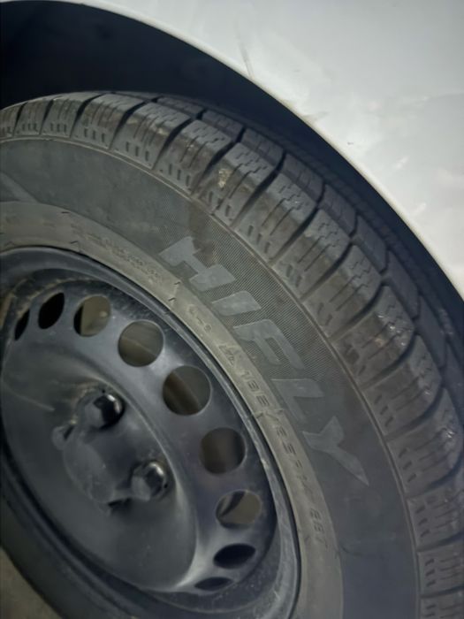 Спарк сотилади автомат 4 позиция