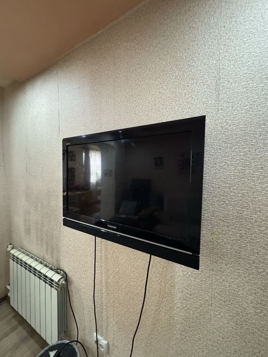 Продаётся телевизор Toshiba REGZA 32PB10E