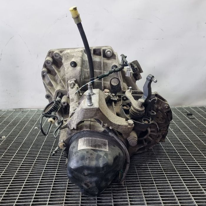 Cutie de viteze manuala Dacia Sandero 2 0.9 B 2012 - 2016 90CP Manuala 5 Trepte H4B 408 ...