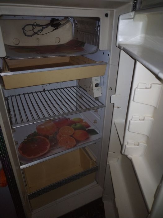 Xolodilnik Orsk-3 sotiladi (ishlab turibdi)