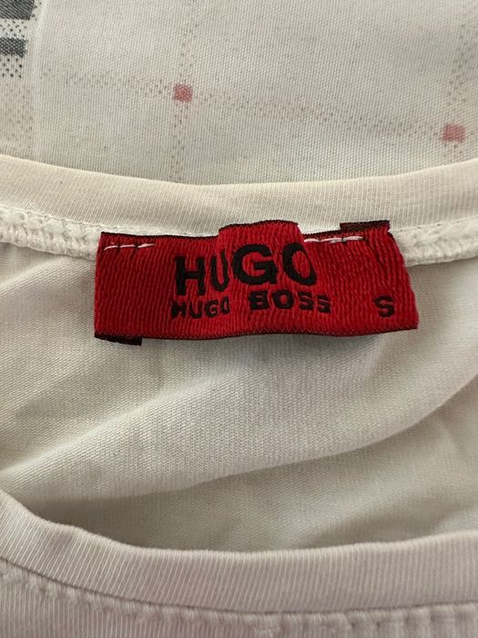 Тениска на HUGO BOSS