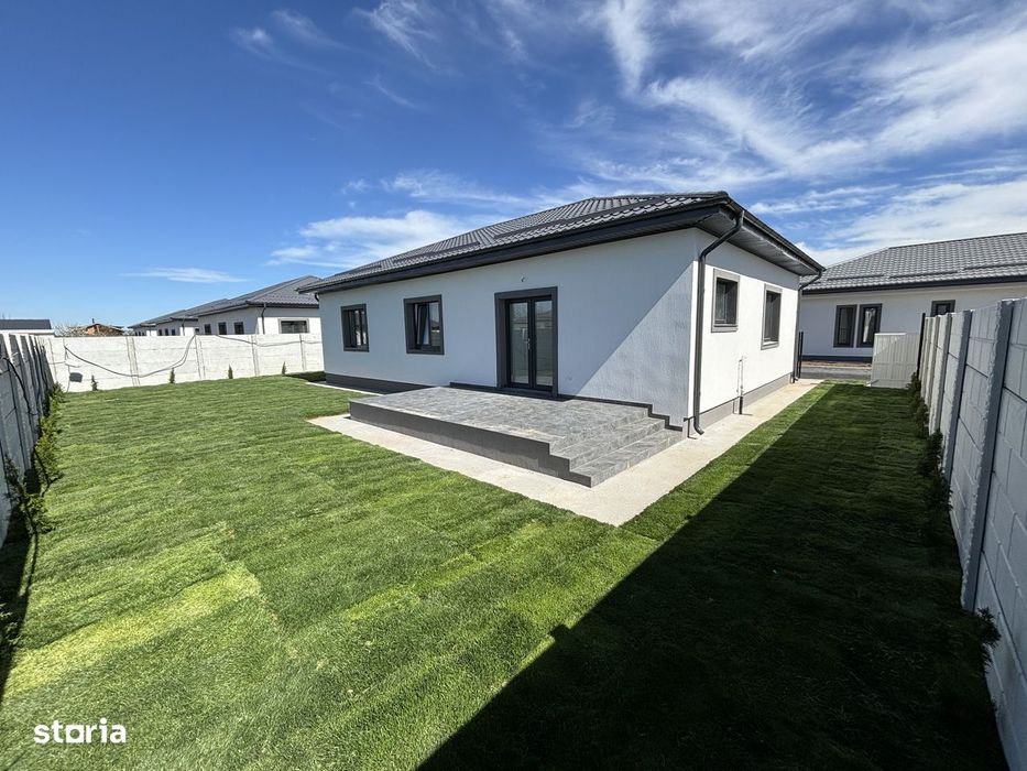 Casă singulară 4 camere,și teren de 380m,Bragadiru