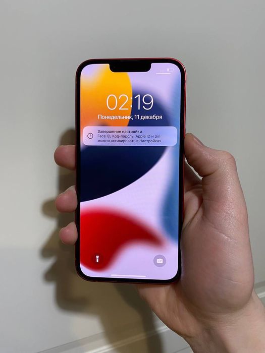 Продам айфон 13 красный