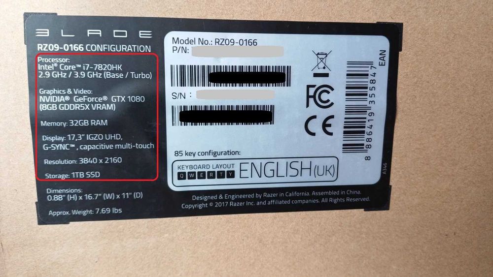 Razer Blade Pro 17.3 4K IGZO/Core i7-7820HK/GTX 1080 8GB/32GB RAM/1TB