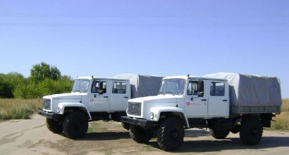 ГАЗ 3325 ( Егерь 2), 33081,33086 бортовые