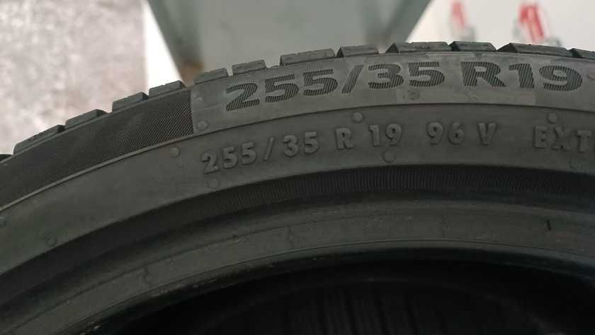 Anvelope 255/35/R19 96V & 225/40/R19 93V CONTINENTAL XL IARNA CP-N20875