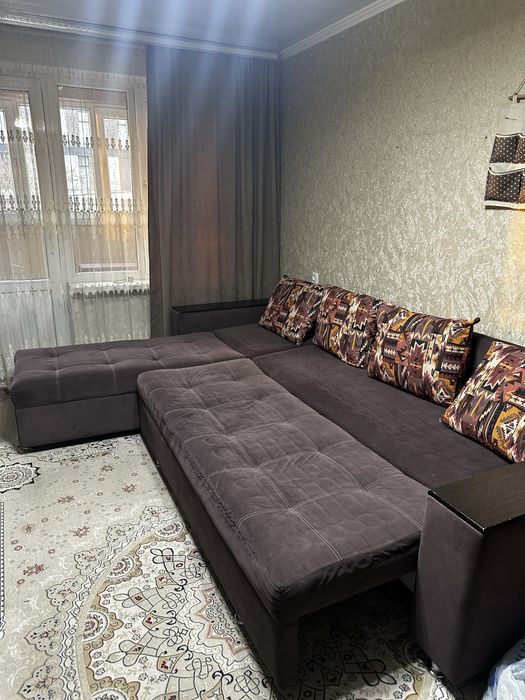 Продам Диван для гостинной